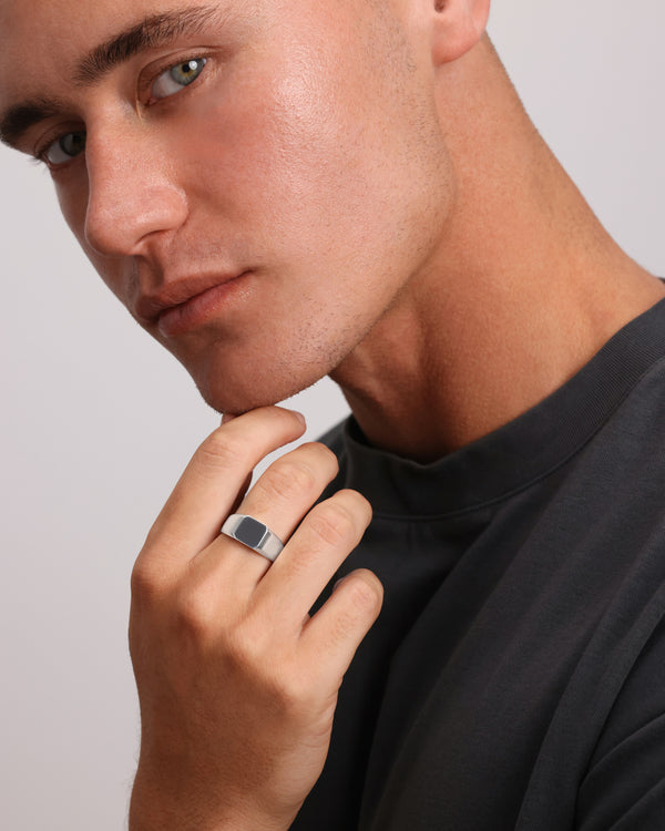 Chase Signet Ring by Sarah & Sebastian