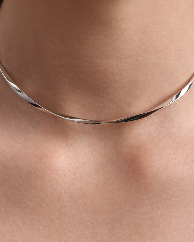 Twisted Pipi Choker by Sarah & Sebastian