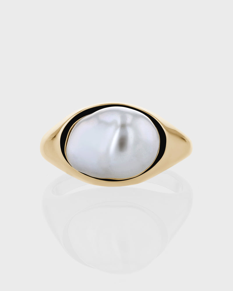 Venus Pearl Signet by Sarah & Sebastian