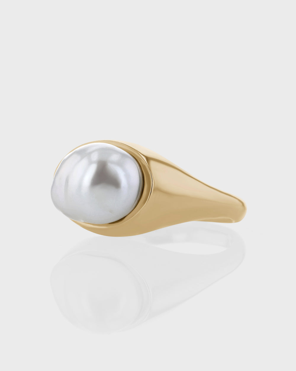 Venus Pearl Signet by Sarah & Sebastian