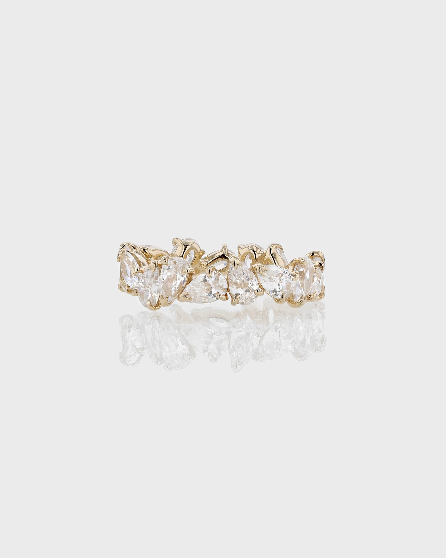 Endless Pear Diamond Ring – SARAH & SEBASTIAN