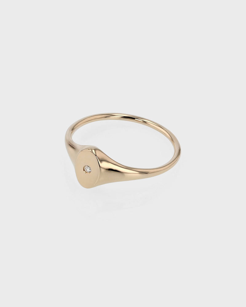 Petite Oval Diamond Signet Gold | Sarah & Sebastian